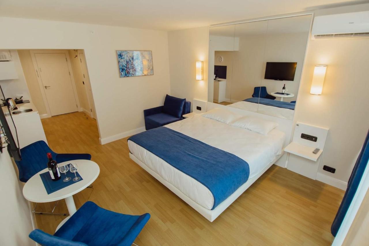 Nuage - 1St Line Sea View Apartments Batum Dış mekan fotoğraf