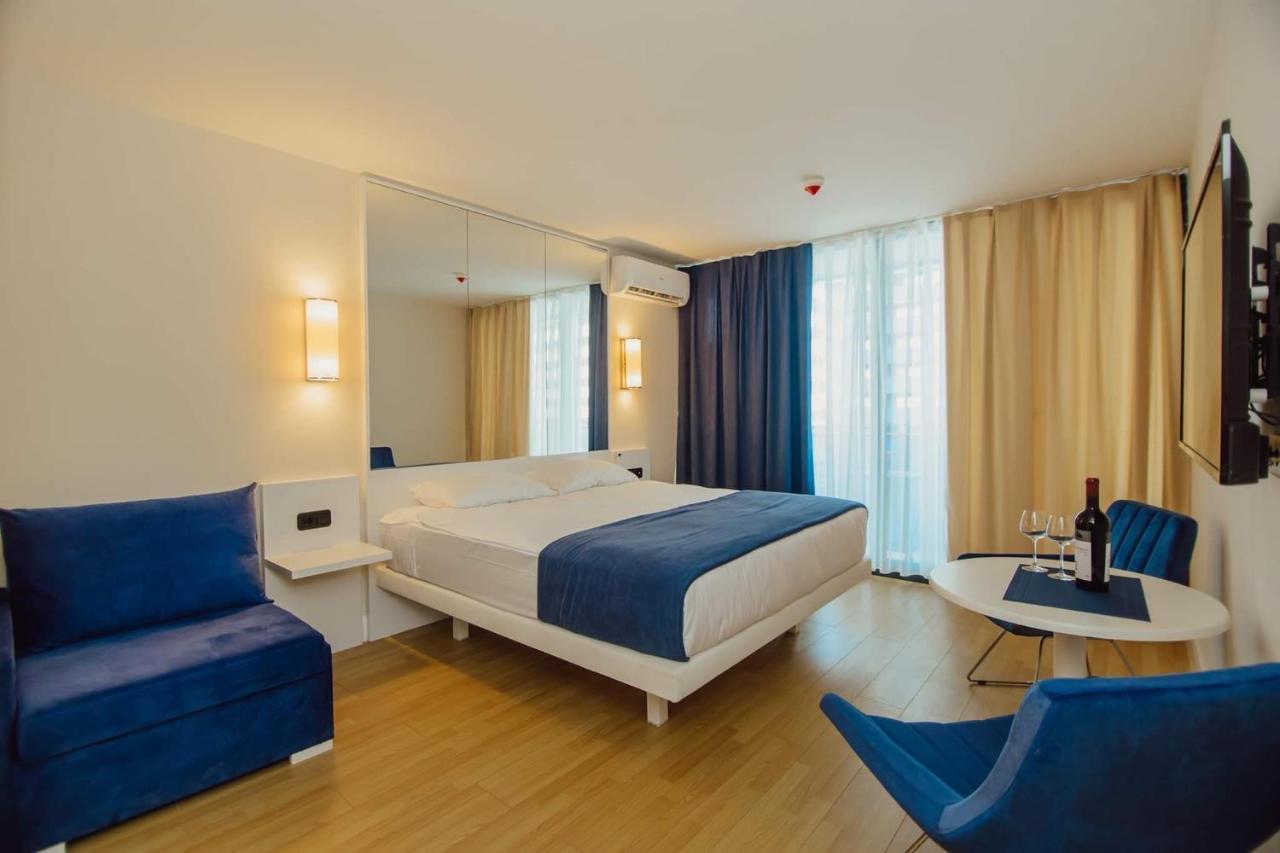 Nuage - 1St Line Sea View Apartments Batum Dış mekan fotoğraf